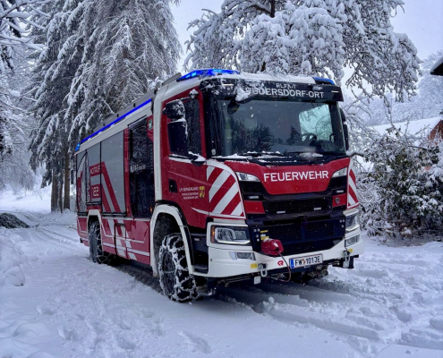 3e76147b-7e72-4ccd-922b-944d941a9a41