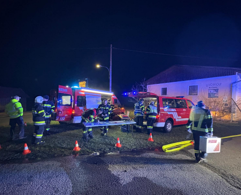 b7ab7f52-d1ea-482d-809d-2edc9d7966c3