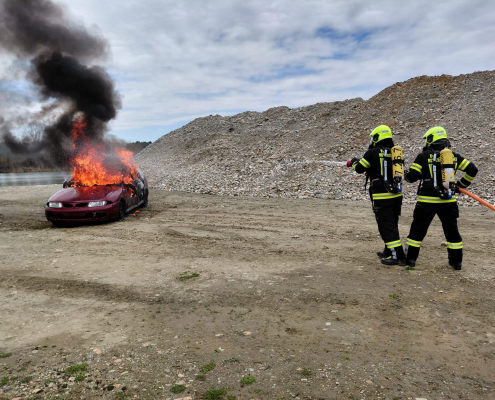 ea3d6010-6e91-40b4-a87b-309340f0f732